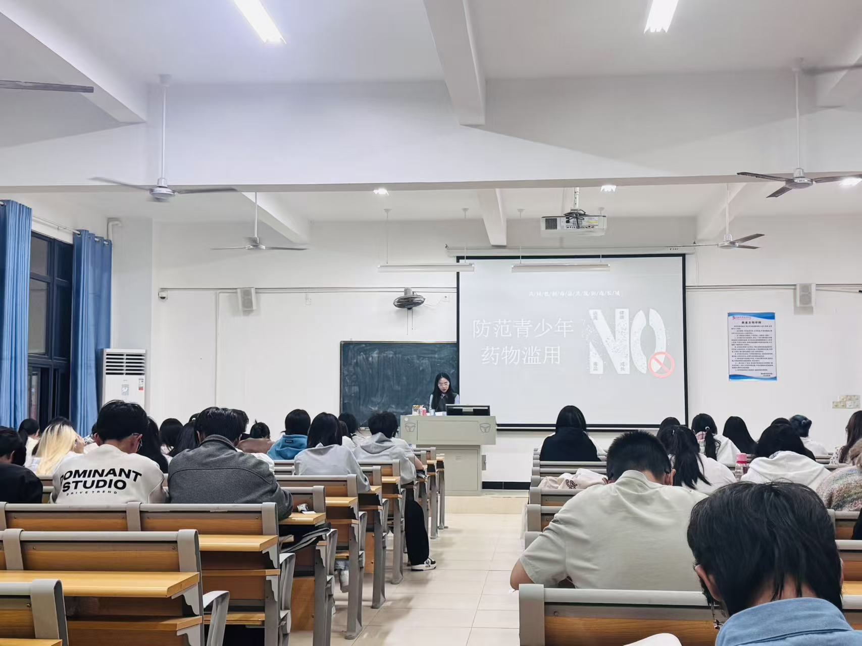 2d9cd61a195ab96bd4ca00c93ee32be1