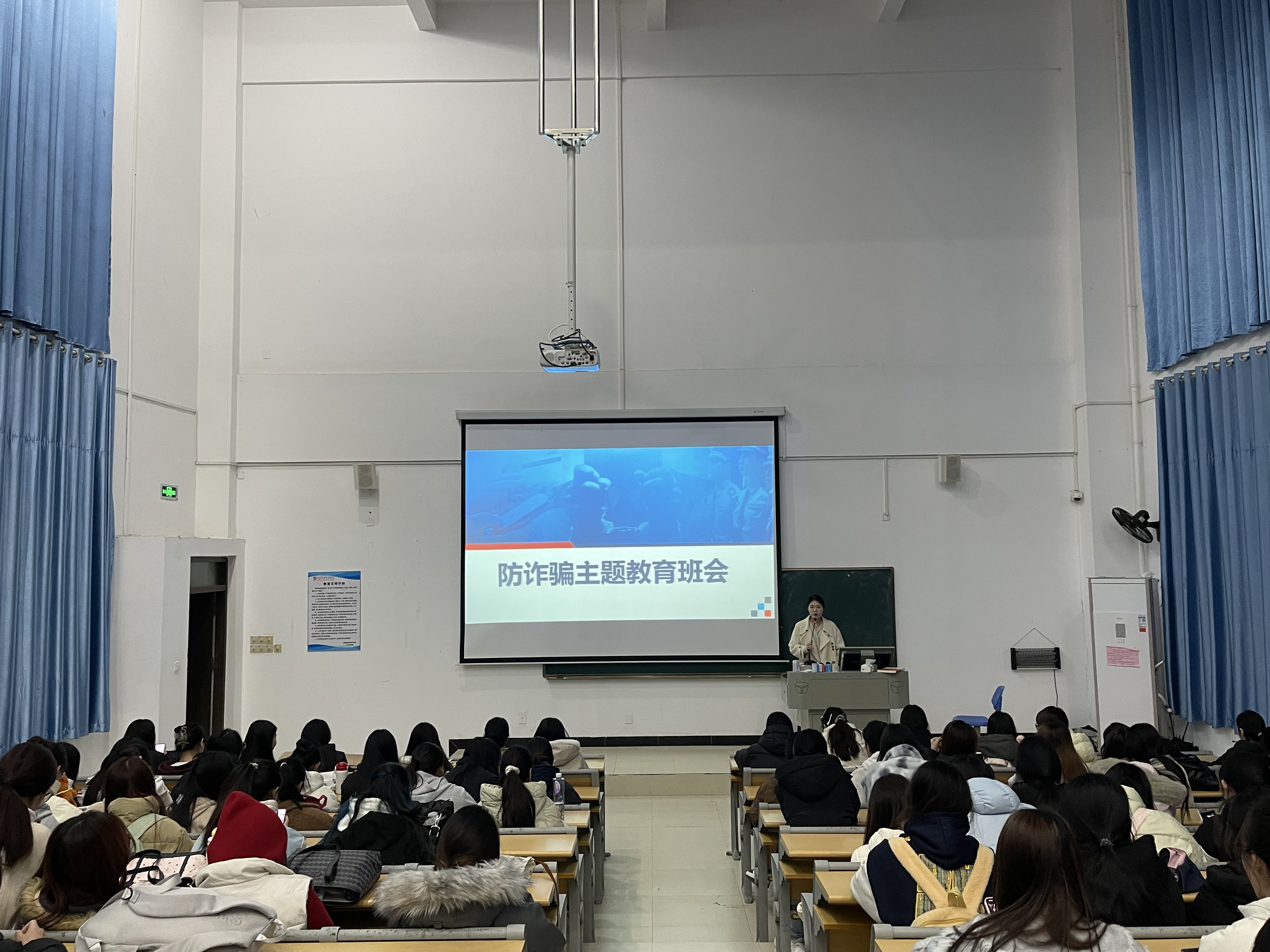 C:/Users/ASUS/Desktop/微信图片_20251215211803_605_2.jpg微信图片_20251215211803_605_2