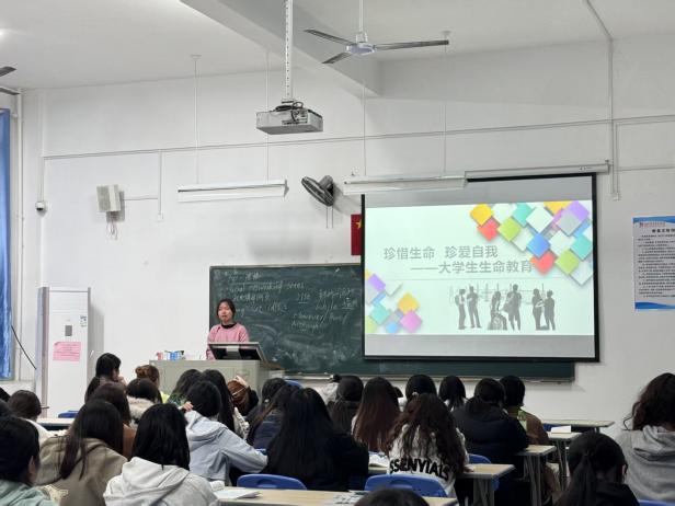 3c8807537a9f8b9f92b1284bf80ee47