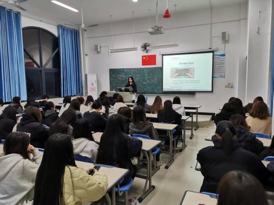 ecc92c9b725bdd6c82881f9fe856200