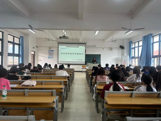 5736f75b9e65072d67e795c2e50eeab