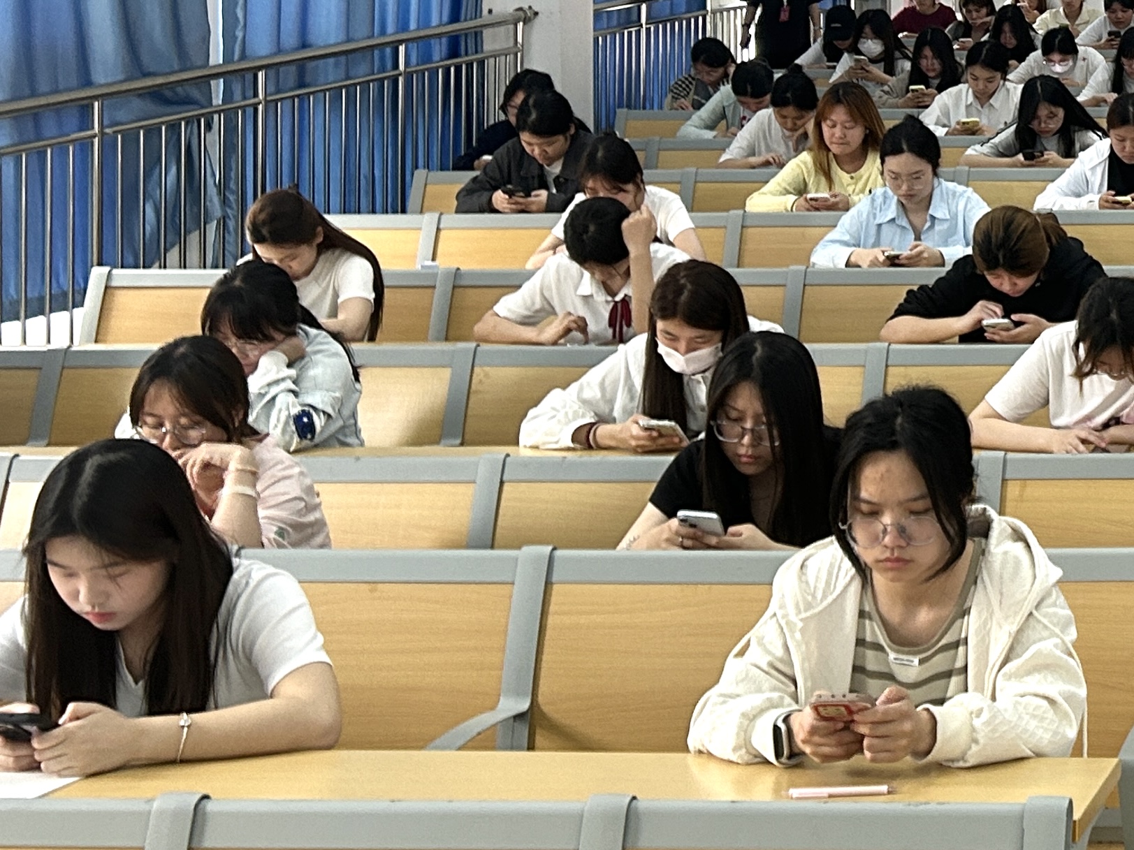 7898b26f7759867d15c3a17032155ed