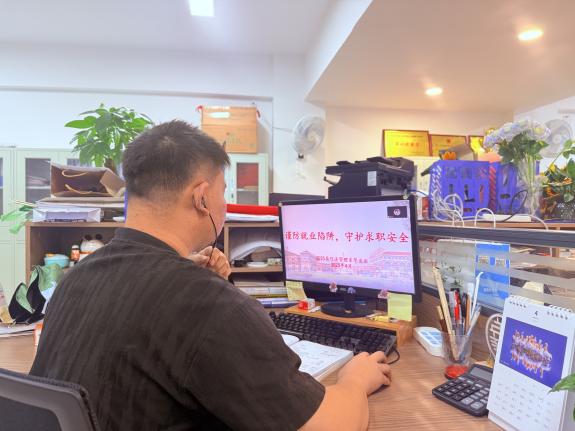 376349217cb1b89a043e892875d3eee