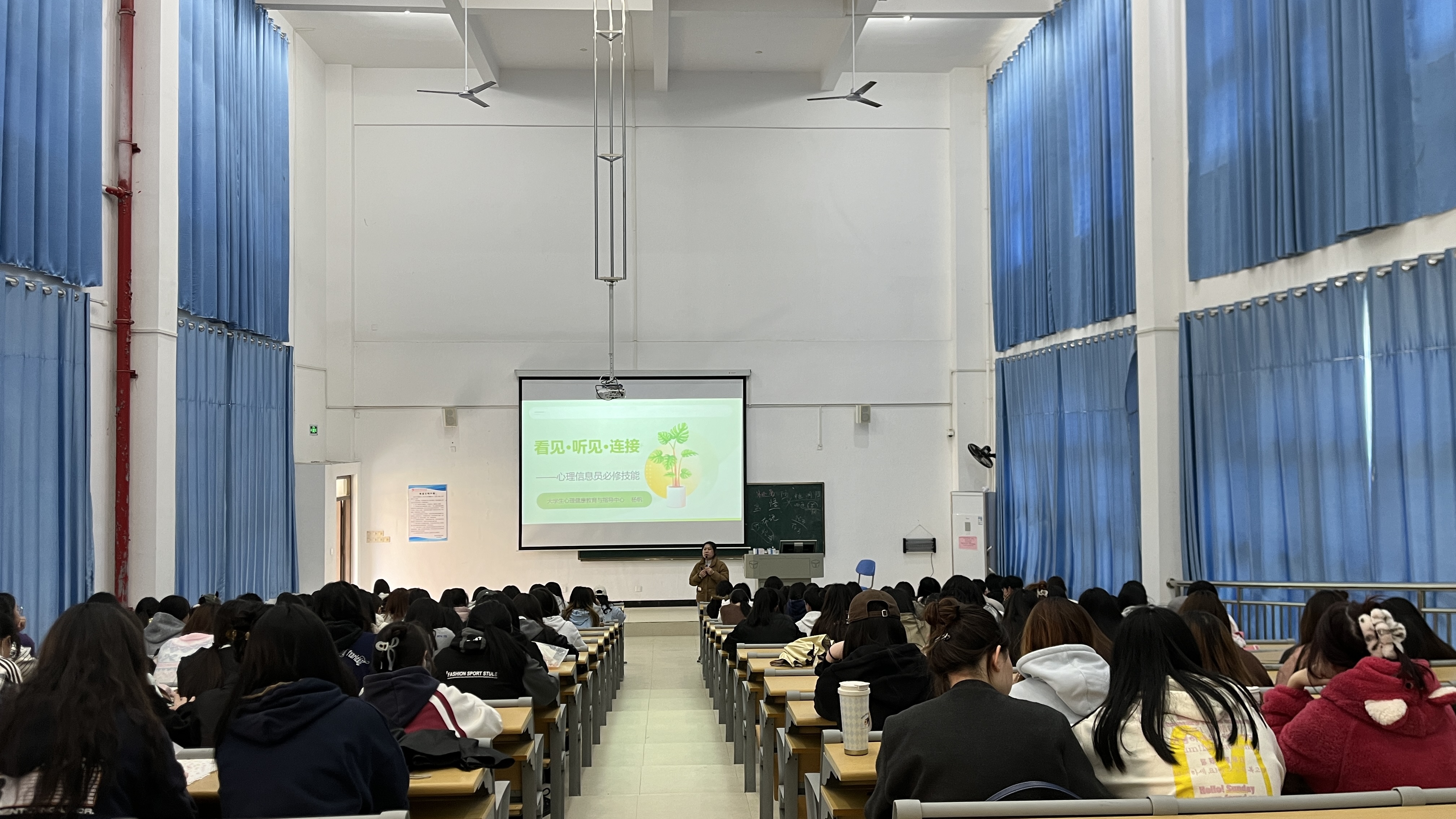 3989393b6ce1bf4dc13c9117245f39b