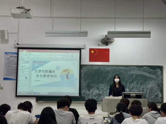 c1d4f95bef5d874b7db23b8d8827c52