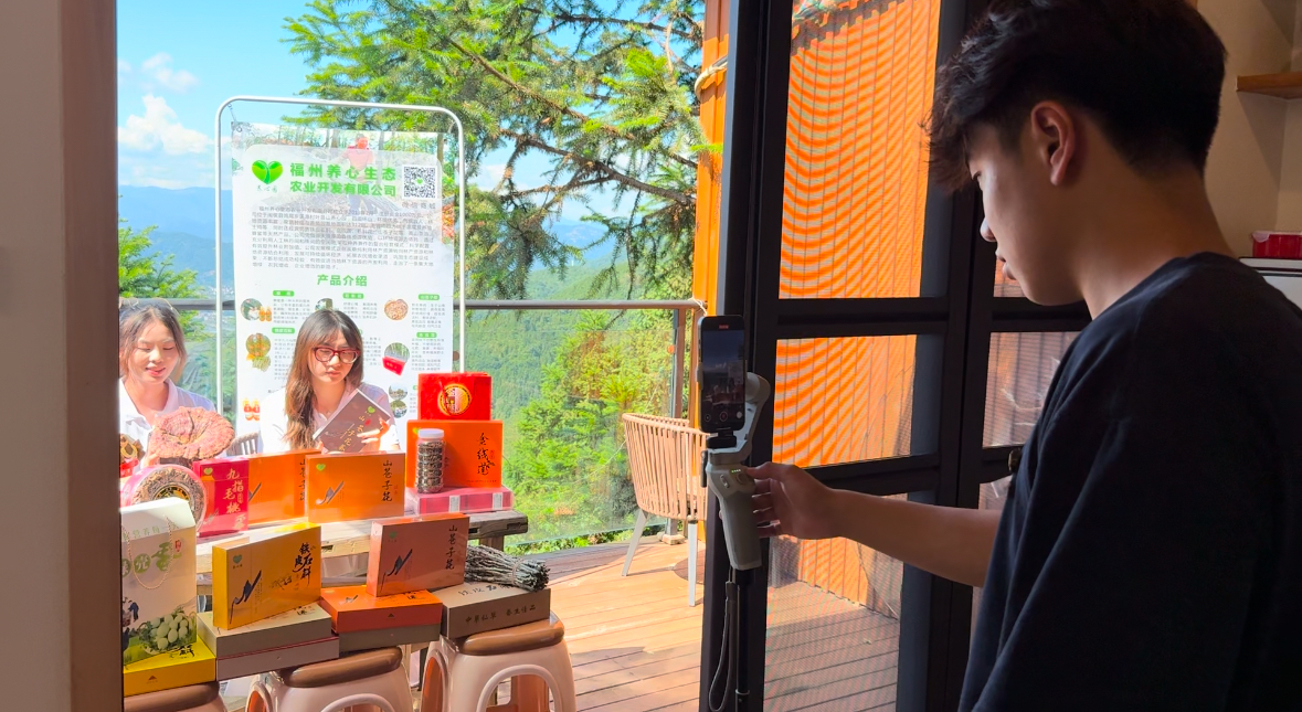 11ce35f3de18899d6f992dbf58977bc