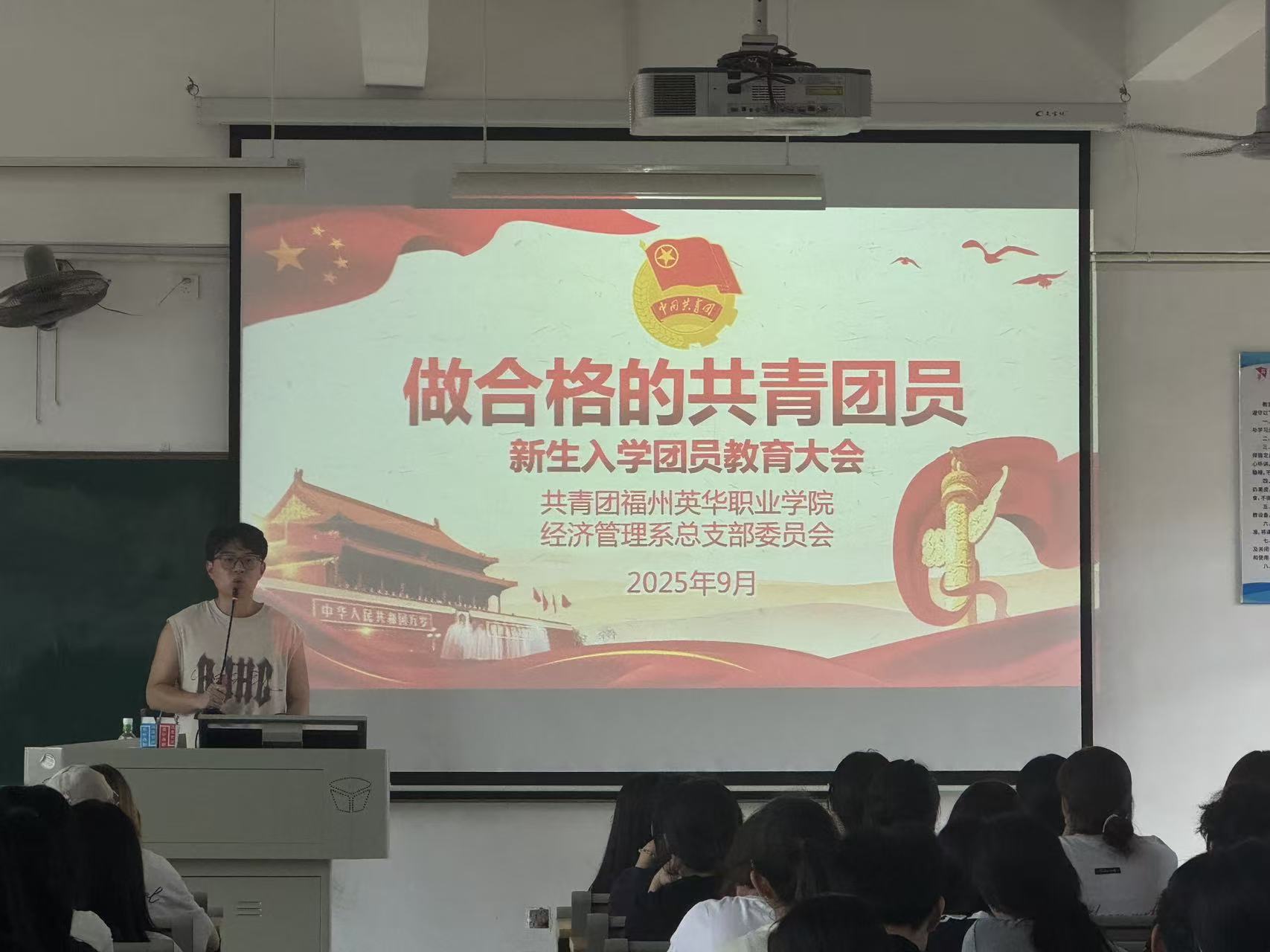 ce629c7f326a5f1e195dfc8f3b900129