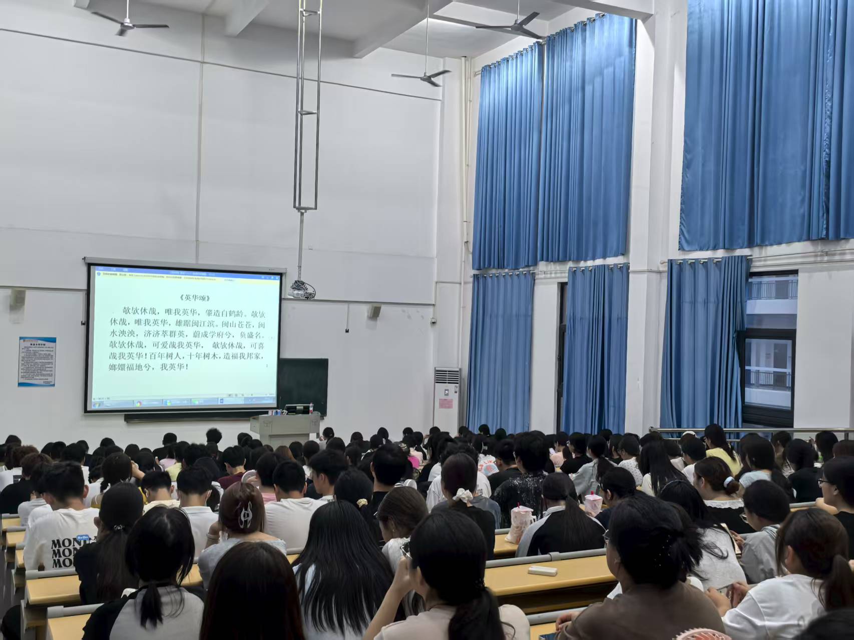 c0cb4badbf6e8bfd57395f08e2a4eafb