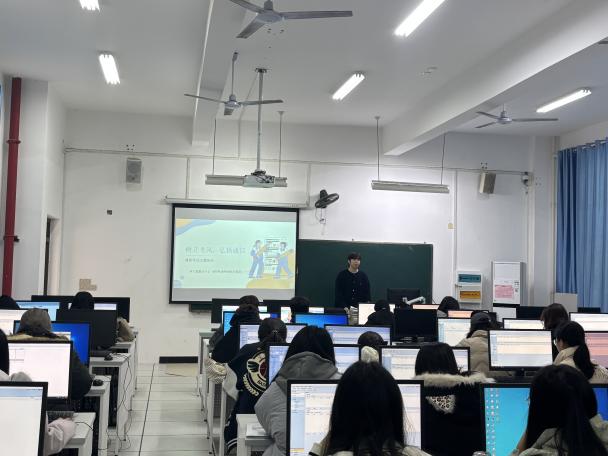 60c5ace9c3f9ea03fb75d9805451494f